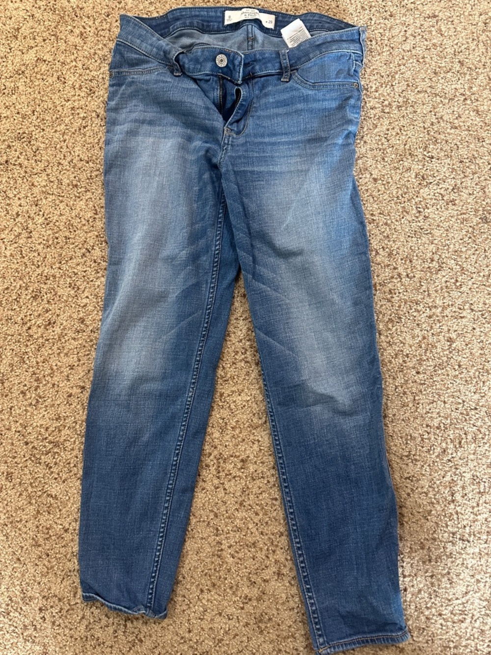 Abercrombie & Fitch Medium Blue Crop Denim Jeans